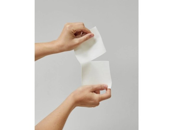 32347-3_bambino-mio-bright-and-mighty-praci-papirky--2-baleni--veganske--ekologicky-praci-prostredek